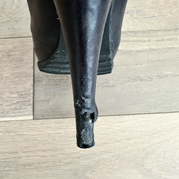 *SALE* McQ Alexander McQueen Stiletto Black Leather Boots - Picture 8 of 13